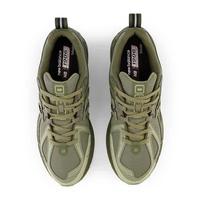 New Balance Men's 1906r