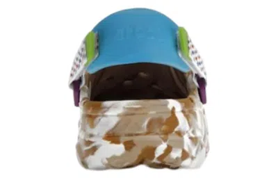 Crocs (gs)  Classic Clogs 'cinnamon Toast Crunch'