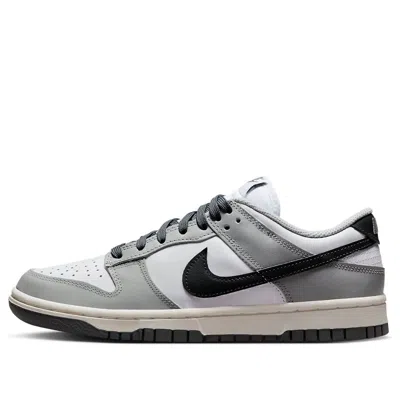 Nike Dunk Low Light Smoke In Gray
