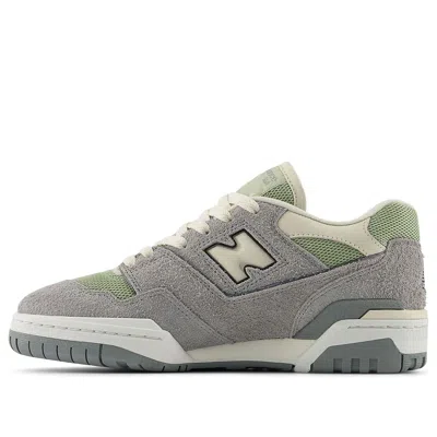 New Balance Women's 550