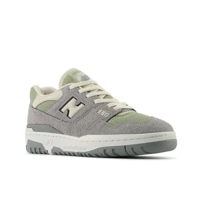 New Balance Women's 550