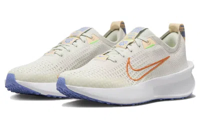 Nike (wmns)  Interact Run 'light Bone Sail' In Neutral