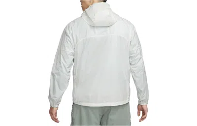 Nike Cinder Cone Windbreaker Jacket In Gray