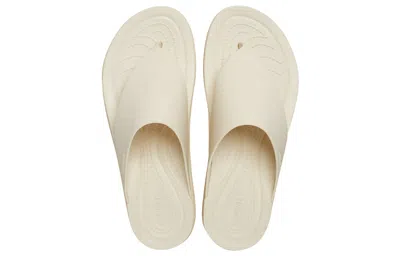 Crocs Brooklyn Flip In Neutral