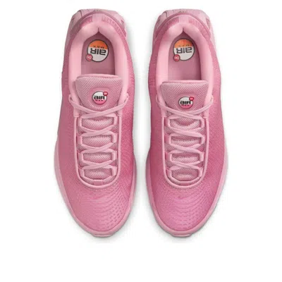 Nike Air Max Dn Sneaker In Pink