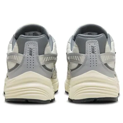 Nike Initiator 'light Bone Grey' In Multi