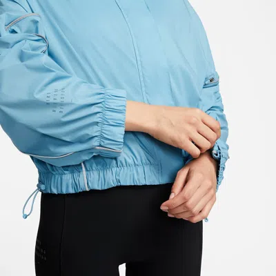 Nike (wmns)  Windbreaker Run Division Jacket Asia Sizing 'blue'