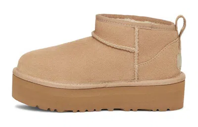 Ugg Woman "classic Ultra Mini Platform" In Brown