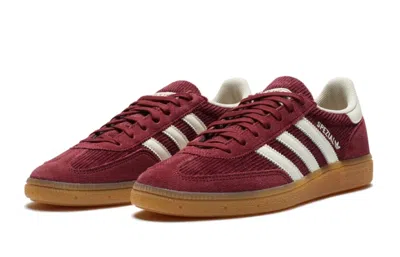 Adidas Originals Adidas Handball Spezial Suede Sneakers In Burgundy