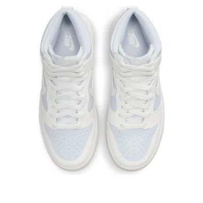 Nike Dunk High In White