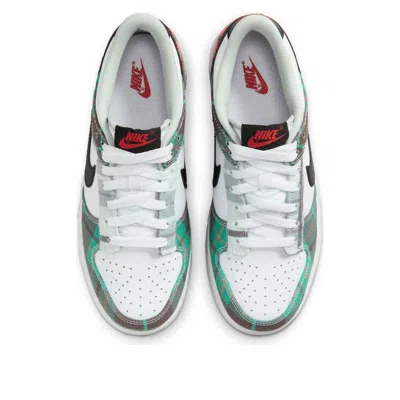 Nike (gs)  Dunk Low Plaid 'white Red Green' In Multi