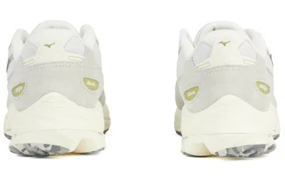 Mizuno Wave Rider Beta 'clound White'