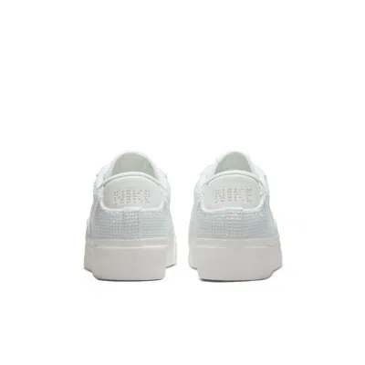 Nike (wmns)  Blazer Low Platform Essential 'summit White Woven'