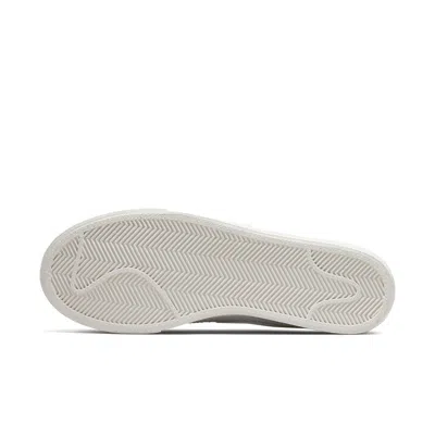 Nike (wmns)  Blazer Low Platform Essential 'summit White Woven'