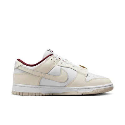 Nike (wmns)  Dunk Low Se Just Do It 'white Phantom' In Neutral