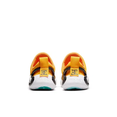 Nike (ps)  Dynamo Go Se 'chinese New Year' In Multi