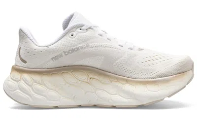 New Balance (wmns)  Fresh Foam X More V4 'white Gold Metallic'