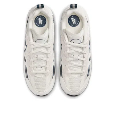 Nike (wmns)  Jam 'sail Armoury Navy' In White