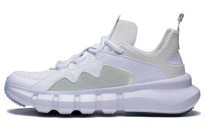 Li-ning Wade Essence 2.3 Lite 'white'