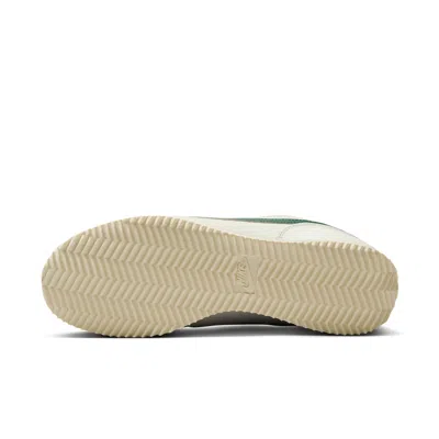 Nike Cortez Sneaker In Green