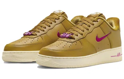 Nike Air Force Sneaker In Brown