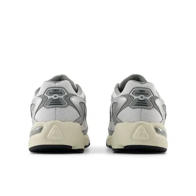 New Balance Men's Ml725v1 Running Sneakers