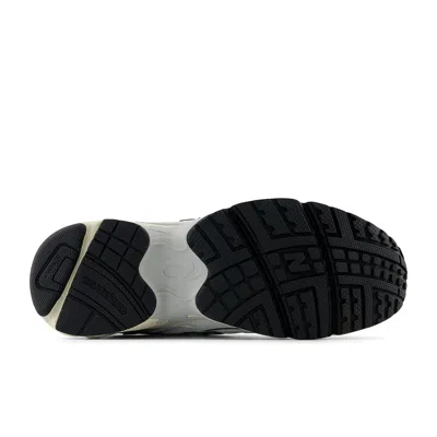 New Balance Men's Ml725v1 Running Sneakers