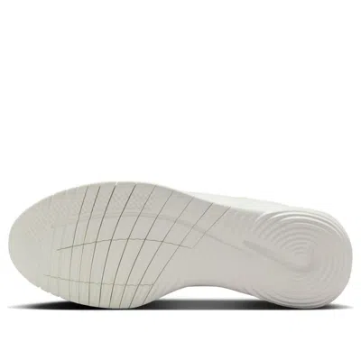 Nike (wmns)  Flex Experience Run 12 'sail Team Gold' In Neutral