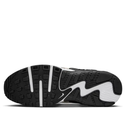 Nike Air Max Excee Womens Sneakers In White