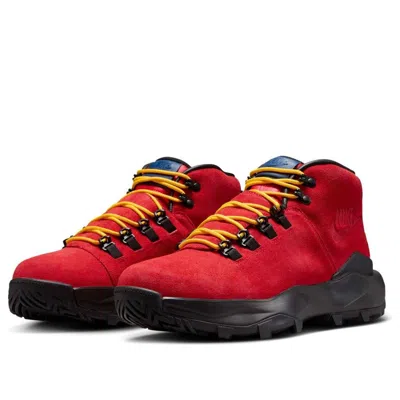 Nike Cygnal Lace-up Chunky Sole Hiking Boots In Red