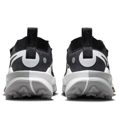 Nike Zegama 2 Trail Running Shoe In Multi