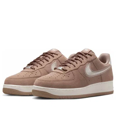 Nike Air Force 1 07 Lv8 Sneakers In Brown