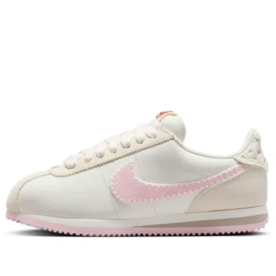 Nike Cortez Sneaker In White