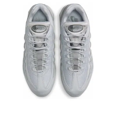 Nike Air Max 95 Sneaker In Gray