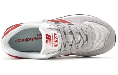 New Balance (wmns)  574 Series Of Grey Red In Multi