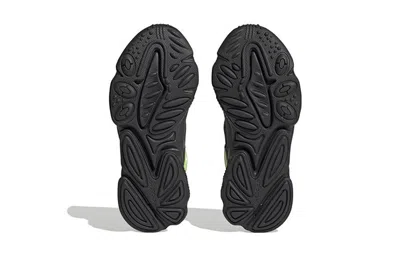 Adidas Originals (gs) Adidas Ozweego Big Kid 'luminescent' In Black