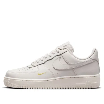 Nike (wmns)  Air Force 1 '07 'phantom Soft Yellow' In Neutral