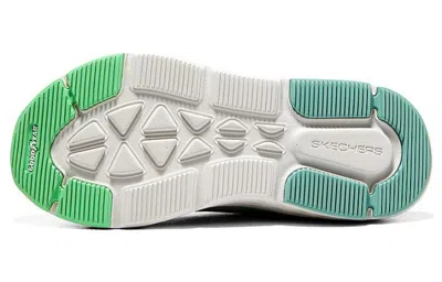 Skechers (wmns)  Max Cushioning Delta 'grey Green' In Multi