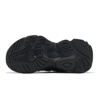 Adidas Originals (wmns) Adidas Ozthemis 'black Carbon'