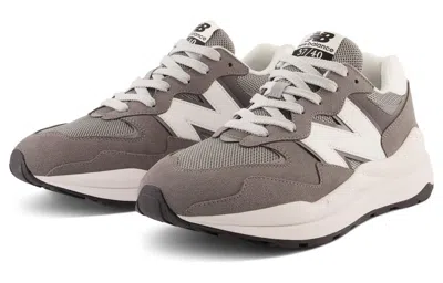 New Balance Mens  5740 V1