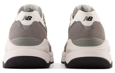 New Balance Mens  5740 V1