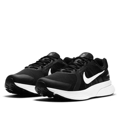 Nike Run Swift 2 Low-top Sneakers In Black