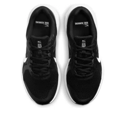 Nike Run Swift 2 Low-top Sneakers In Black