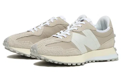 New Balance Women's 327