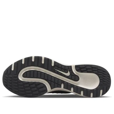 Nike (wmns)  React Escape Run Flyknit 'black Metallic Vivid Gold' In Multi