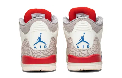 Air Jordan (gs)  3 Retro 'international Flight' In Red