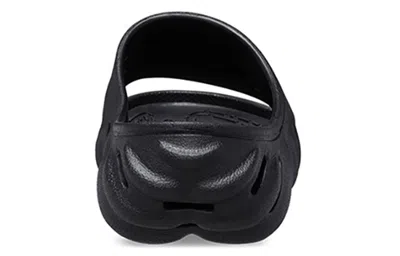 Crocs Unisex Echo Slides Black 42