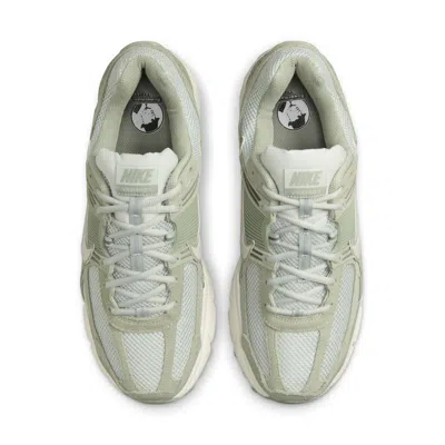 Nike Zoom Vomero 5 Sneakers Jade Horizon / Light Silver In Green