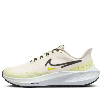 Nike (wmns)  Air Zoom Pegasus 39 'soft Yellow Black' In Multi