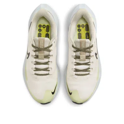 Nike (wmns)  Air Zoom Pegasus 39 'soft Yellow Black' In Multi